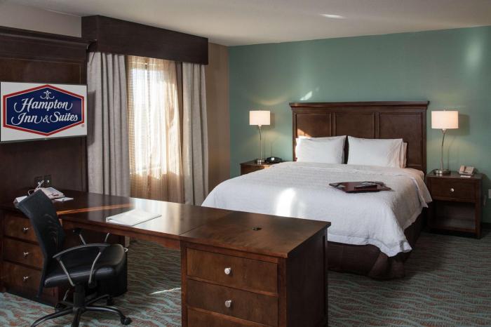 hampton inn and suites gulfport i 10