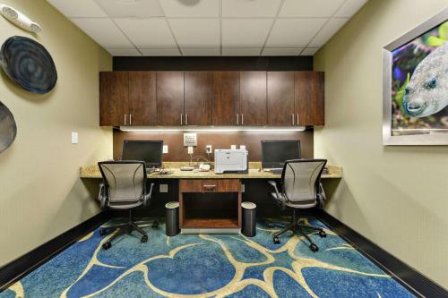 hampton inn and suites gulfport i 10