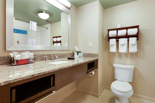 hampton inn and suites gulfport i 10