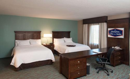 hampton inn and suites gulfport i 10