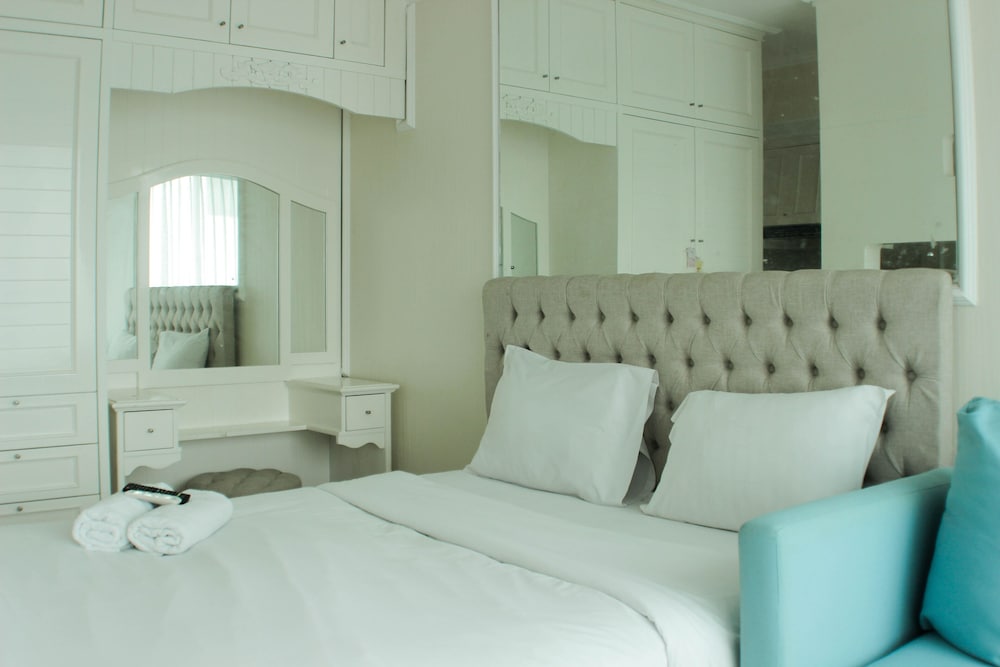 elegant and tidy studio at grand kamala lagoon apartment