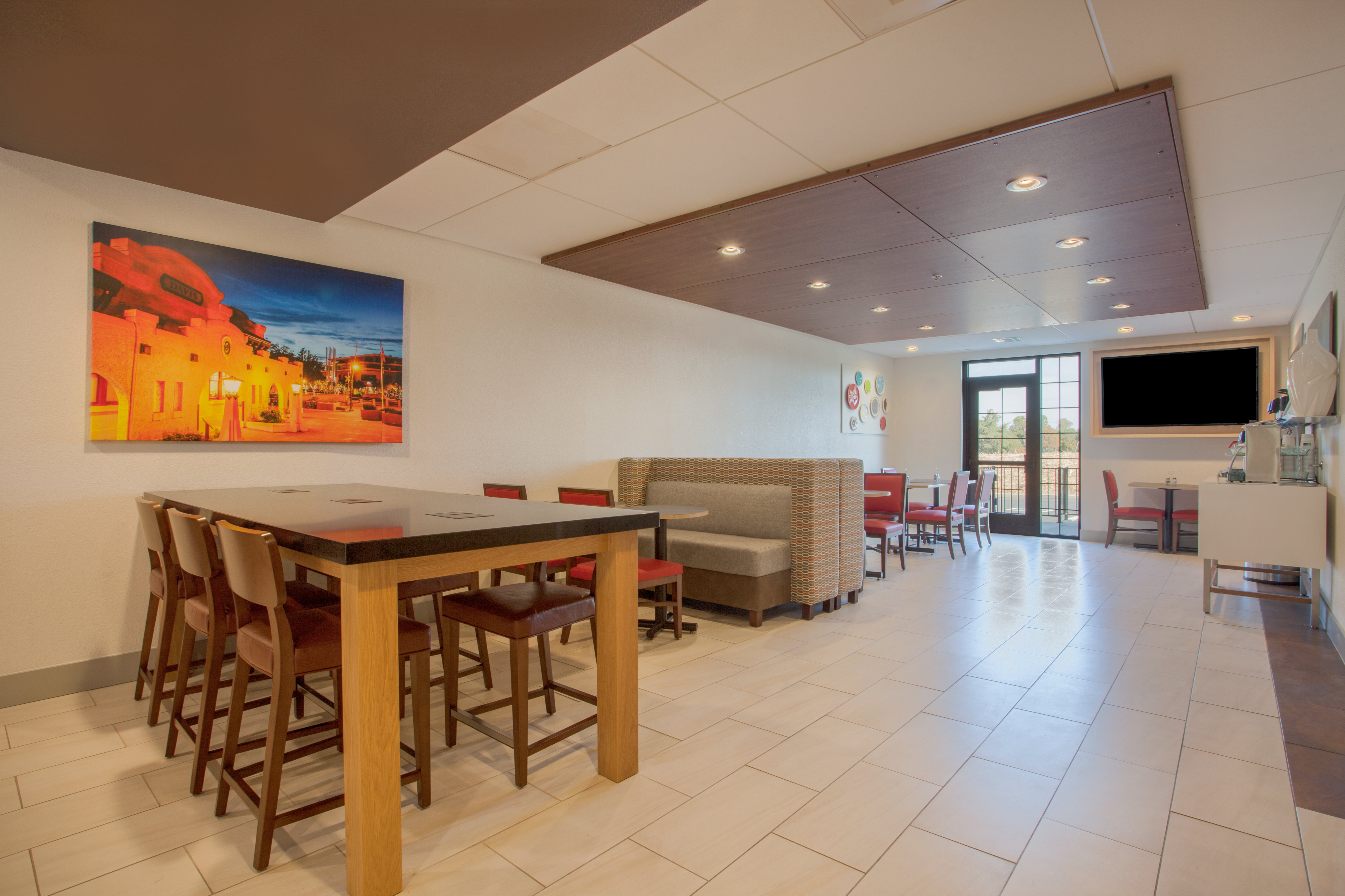holiday inn express and suites davis university area