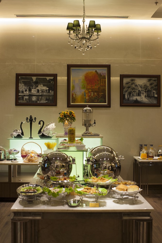 sunflower luxury hotel