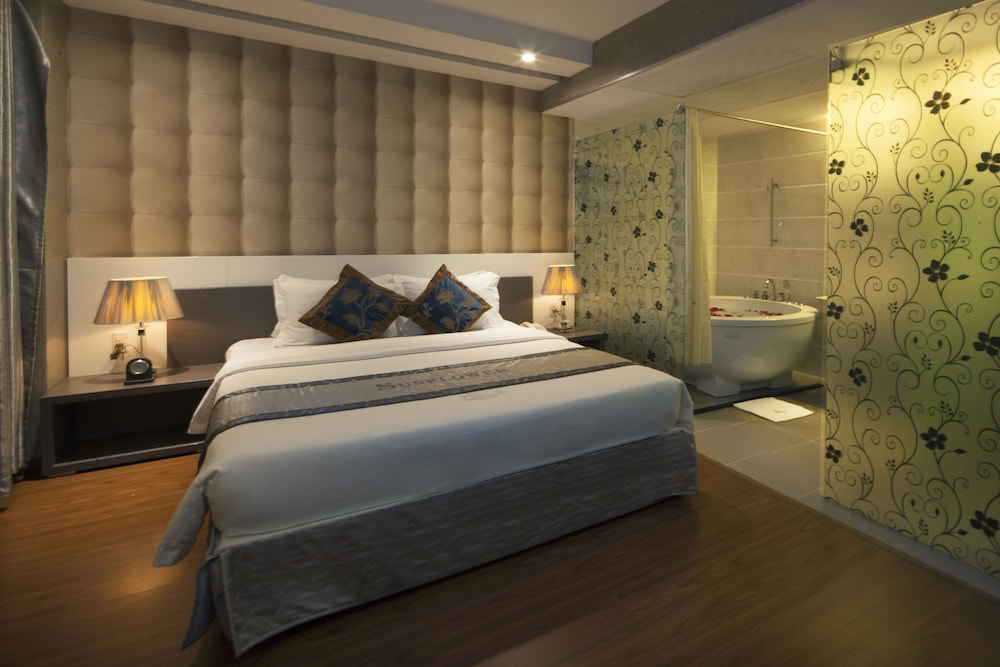 sunflower luxury hotel