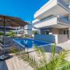 pool apartments villa meteorite