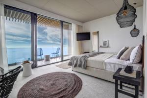 umani hotel and beach
