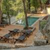 umani hotel and beach