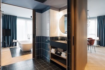 Hotel Galántha,,4 star