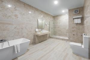 johnwood hotel