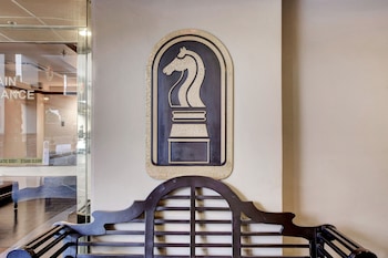 stripviewsuites at jockey club