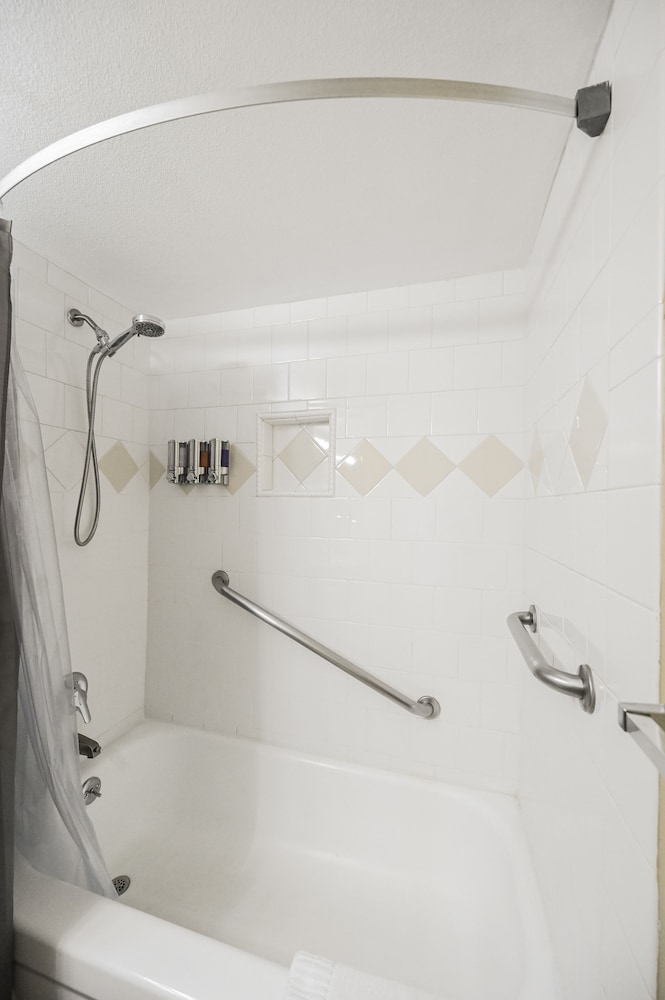 stripviewsuites at jockey club