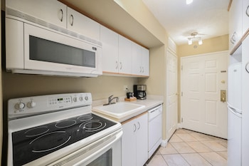 stripviewsuites at jockey club