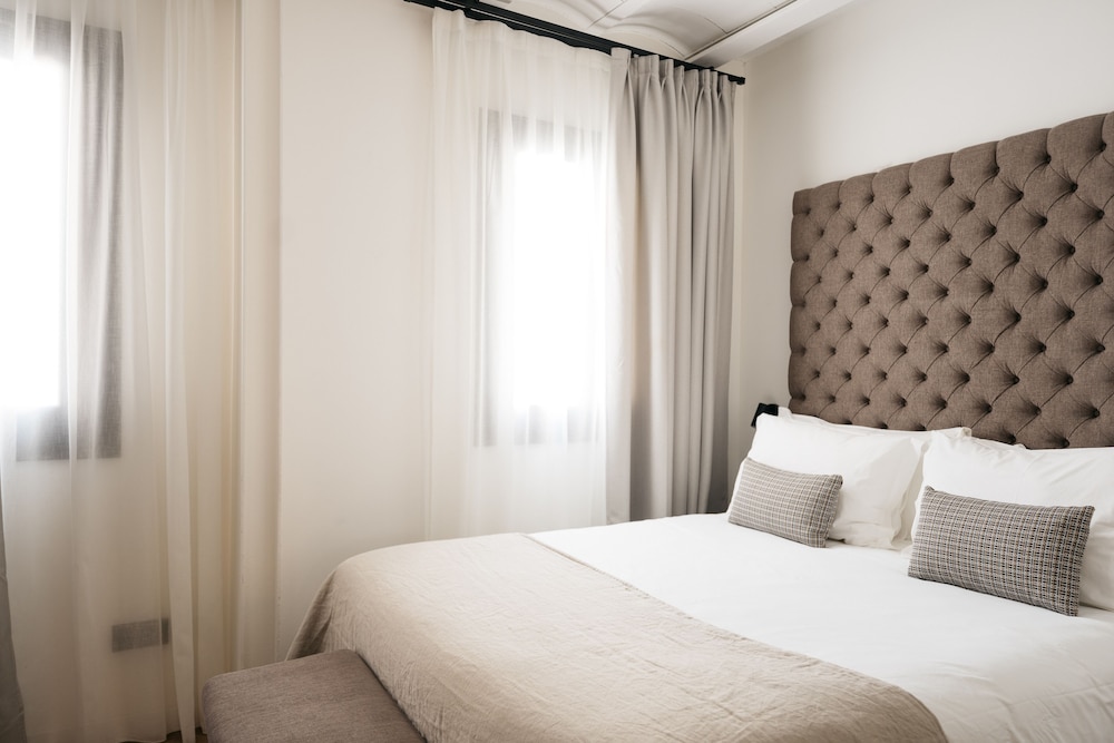 boutique hotel petit montision