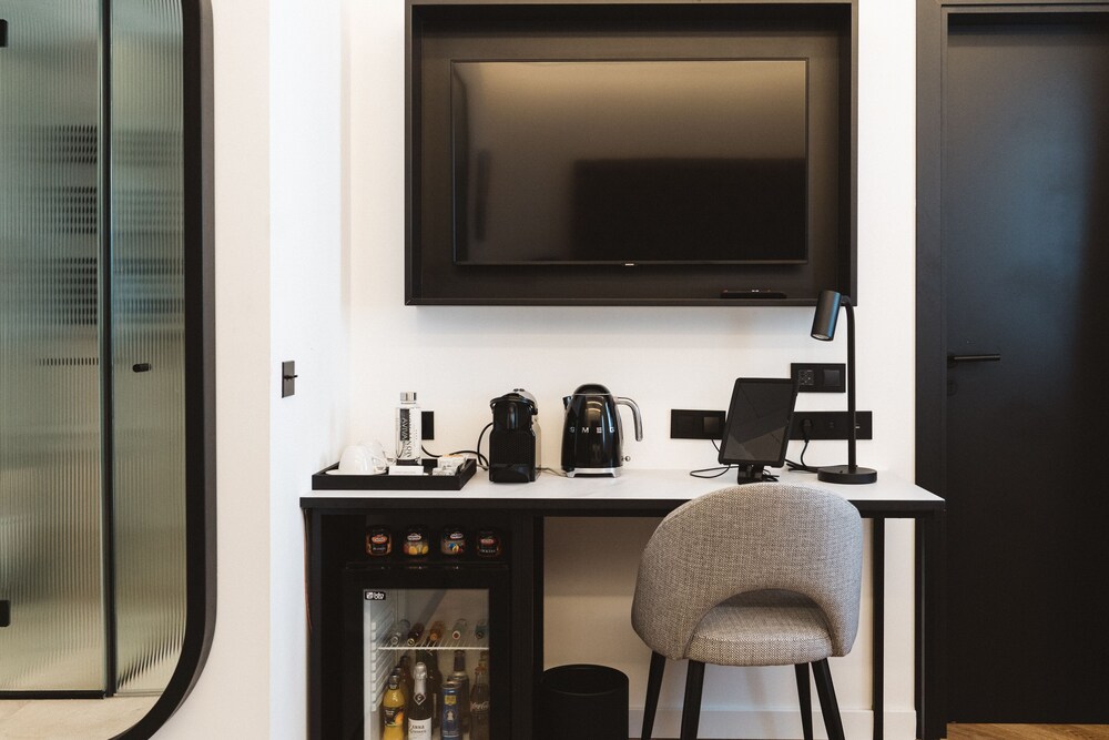 boutique hotel petit montision