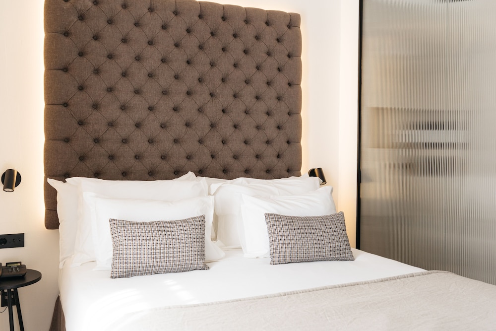 boutique hotel petit montision