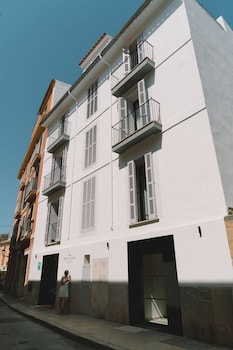 boutique hotel petit montision