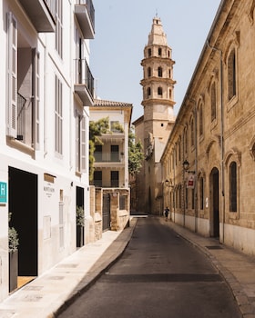 boutique hotel petit montision