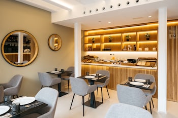 boutique hotel petit montision
