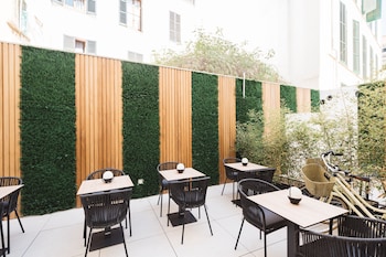 boutique hotel petit montision