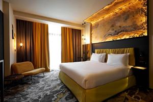 magnetic beach resort