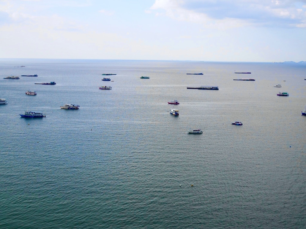 hermann hotel pattaya