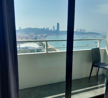 hermann hotel pattaya