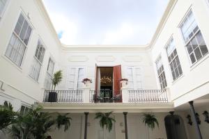 nava suites