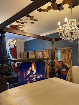 staycations maldon suites