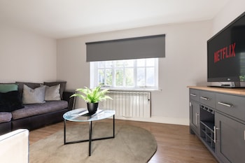 staycations maldon suites