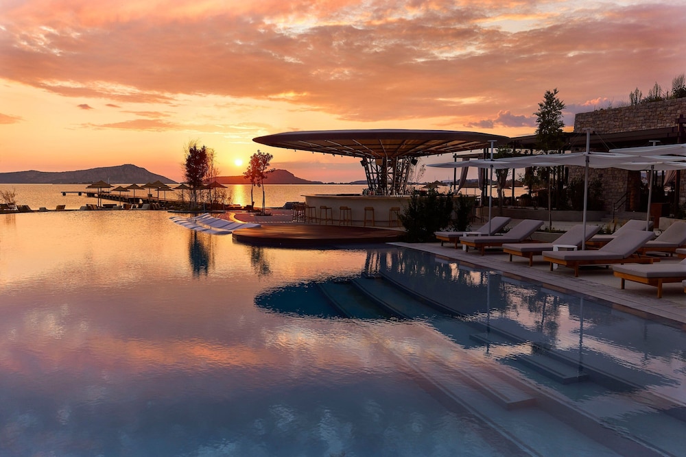 w costa navarino adults only