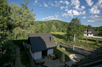 plitvice holiday lodge