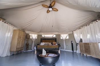 el toril glamping experience