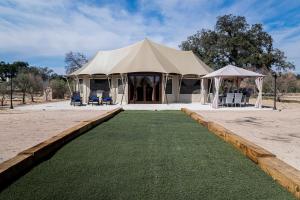 el toril glamping experience