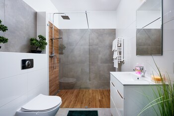 stylish and spacious studio