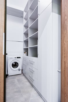 stylish and spacious studio