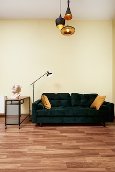 stylish and spacious studio
