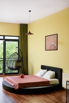 stylish and spacious studio