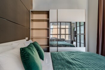 stylish and spacious studio