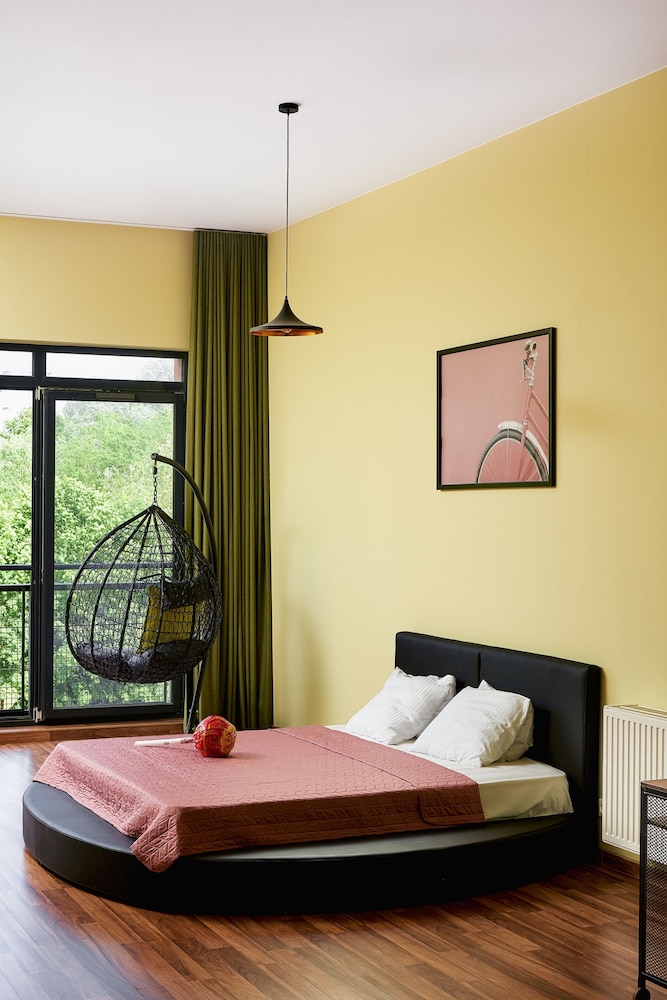 stylish and spacious studio