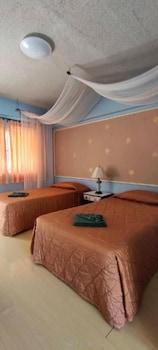 safari riviera resort