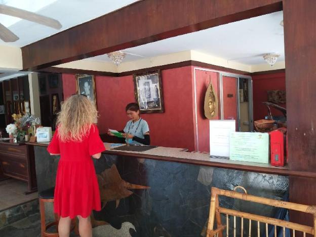 safari riviera resort