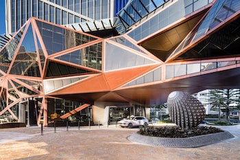 the langham gold coast and jewel residences