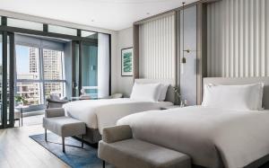 the langham gold coast and jewel residences