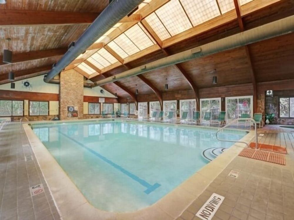 Beach Blanket - Spacious Condo With Private Beach Access And Resort Amenities! 3 Bedroom Condo By Redawning,,4 star