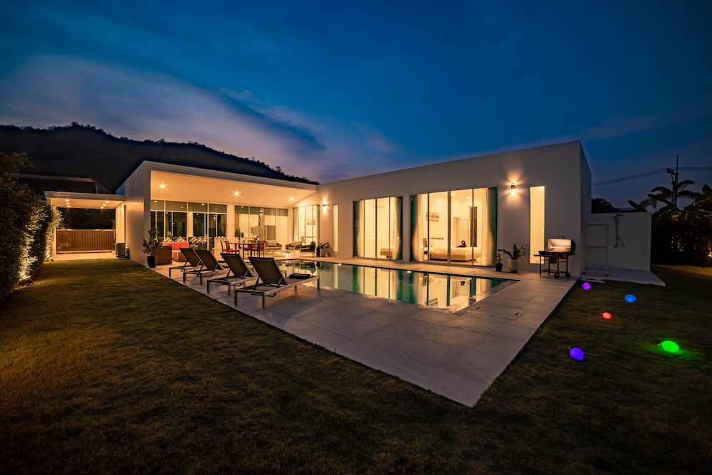 modern 4 bedroom pool villa pmk a2