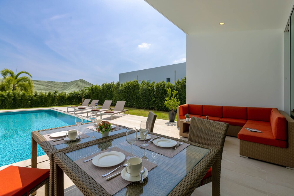 modern 4 bedroom pool villa pmk a2