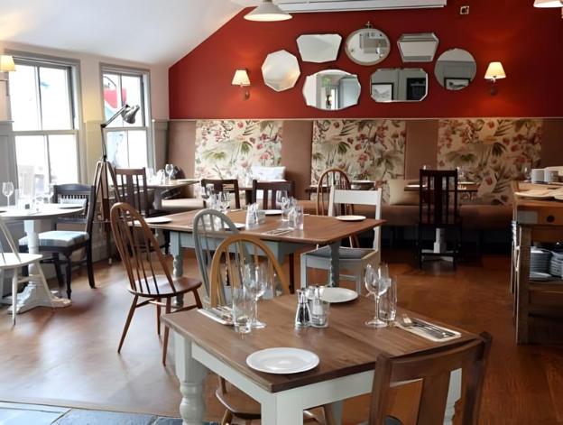 the dukes head hotel