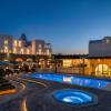 aelia luxury suites