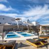 aelia luxury suites
