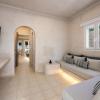 aelia luxury suites